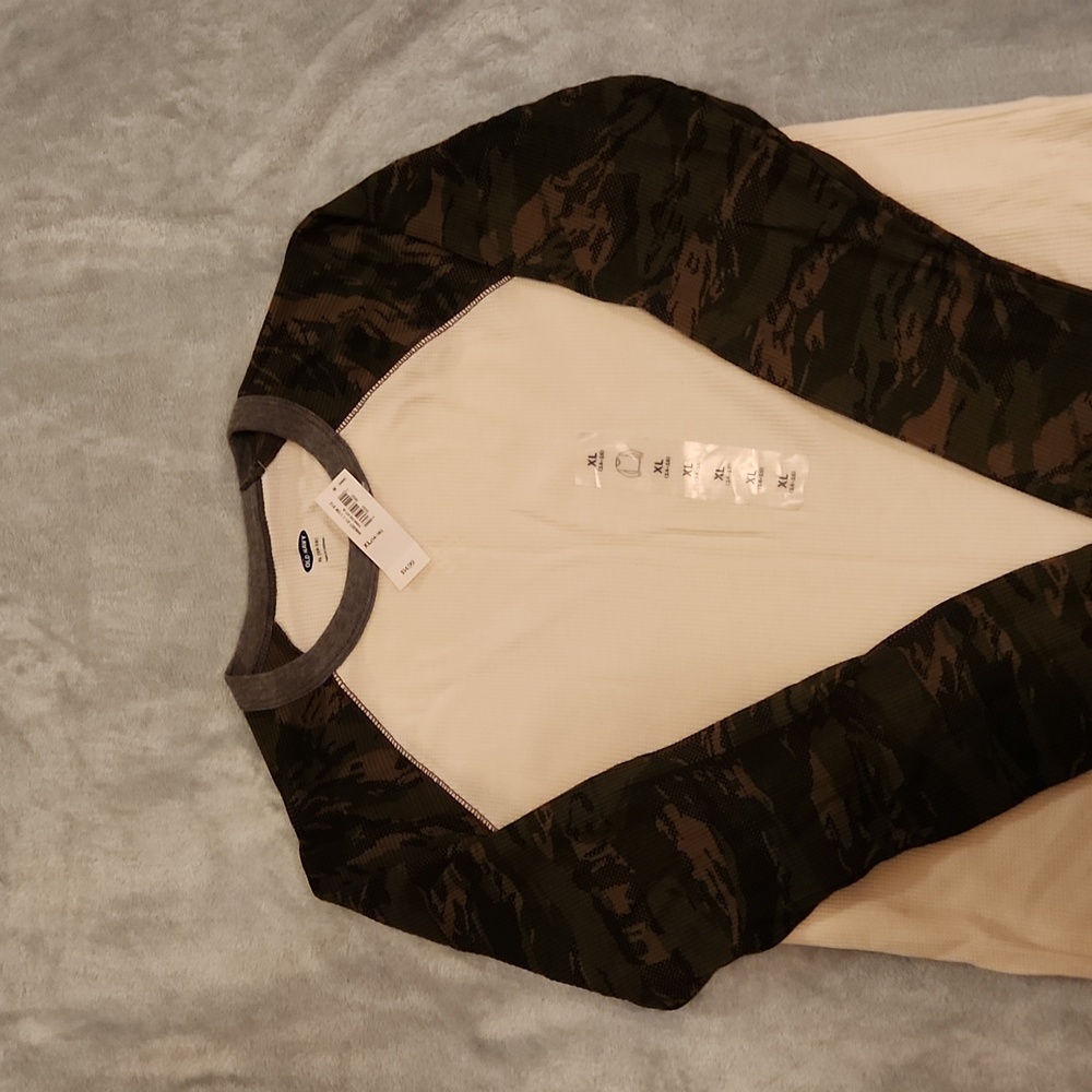Old Navy Boys Waffle Long Sleeve Shirt XL 14-16